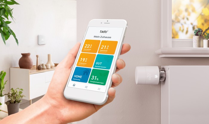 Die neuen Tado-Thermostate mit der App (Bild: Tado)